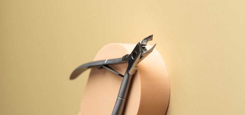 Cuticle nippers or cuticle scissors are a staple in every nail tech’s kit.