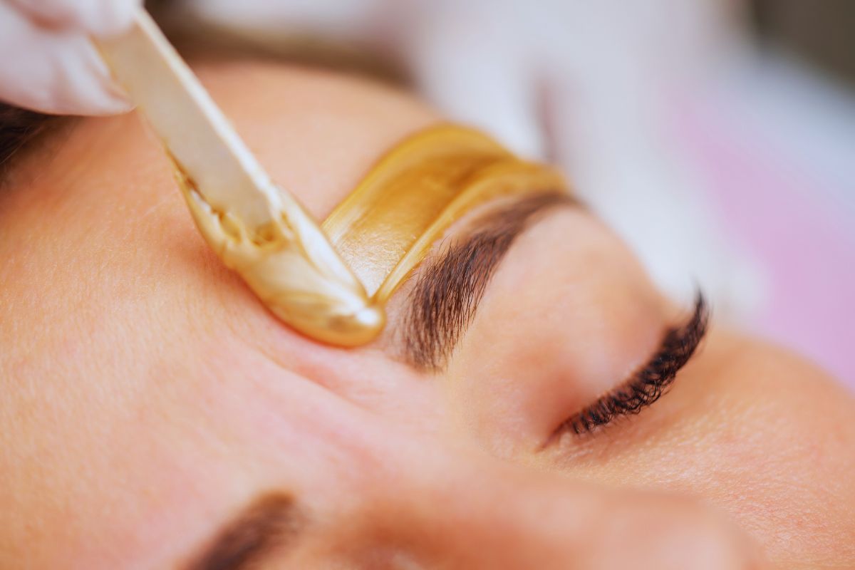 The Ultimate Guide: How Often To Get Eyebrows Waxed